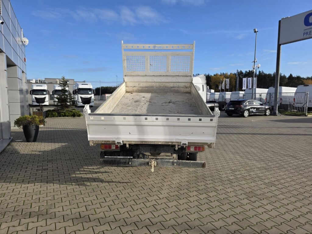 ZCFCE35B90D697678 (3)