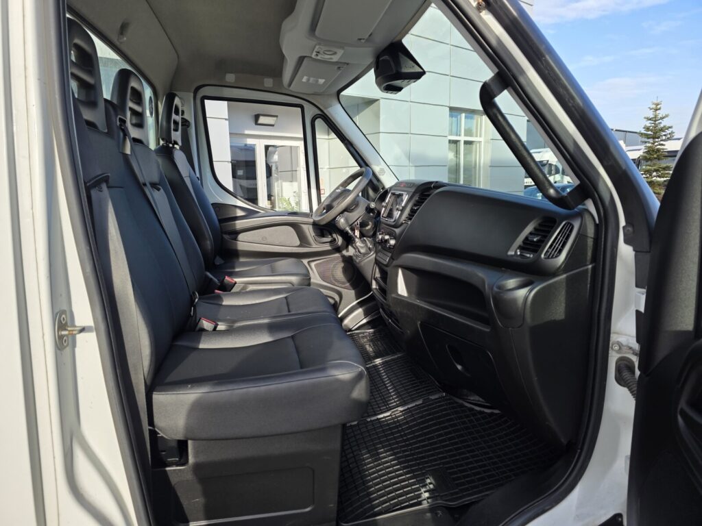 ZCFCE35B90D697678 (6)